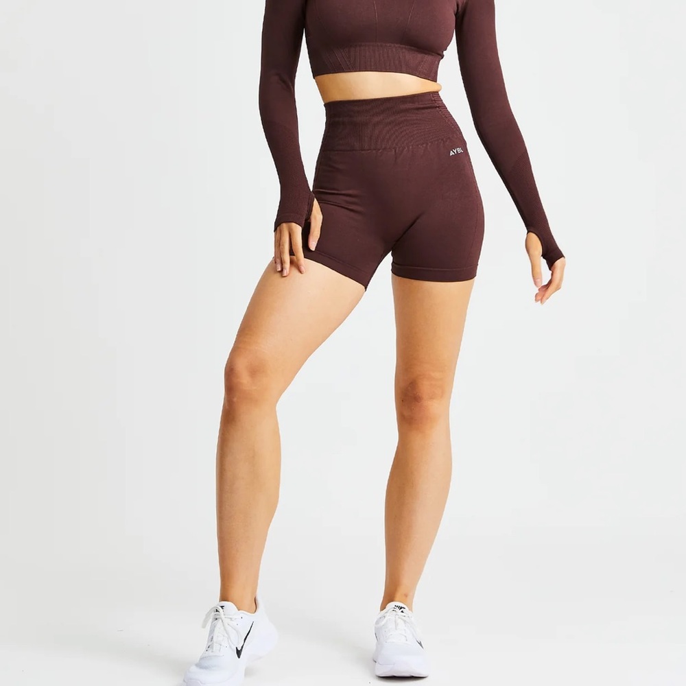 NWT AYBL Balance V2 Seamless Shorts